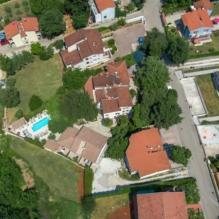 Apartment In With Balcony, Air Conditioning, Wifi, Washing Machine *