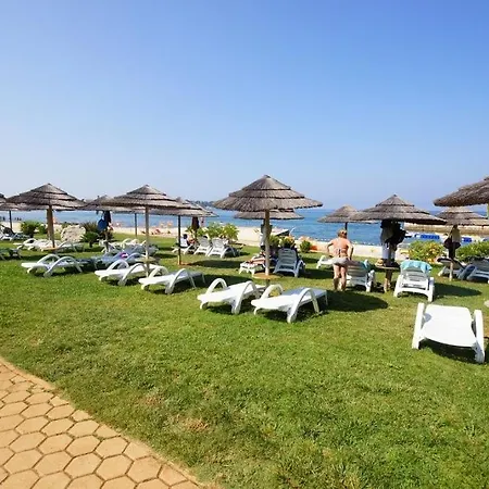 Apartment In With Balcony, Air Conditioning, Wifi, Washing Machine Porec